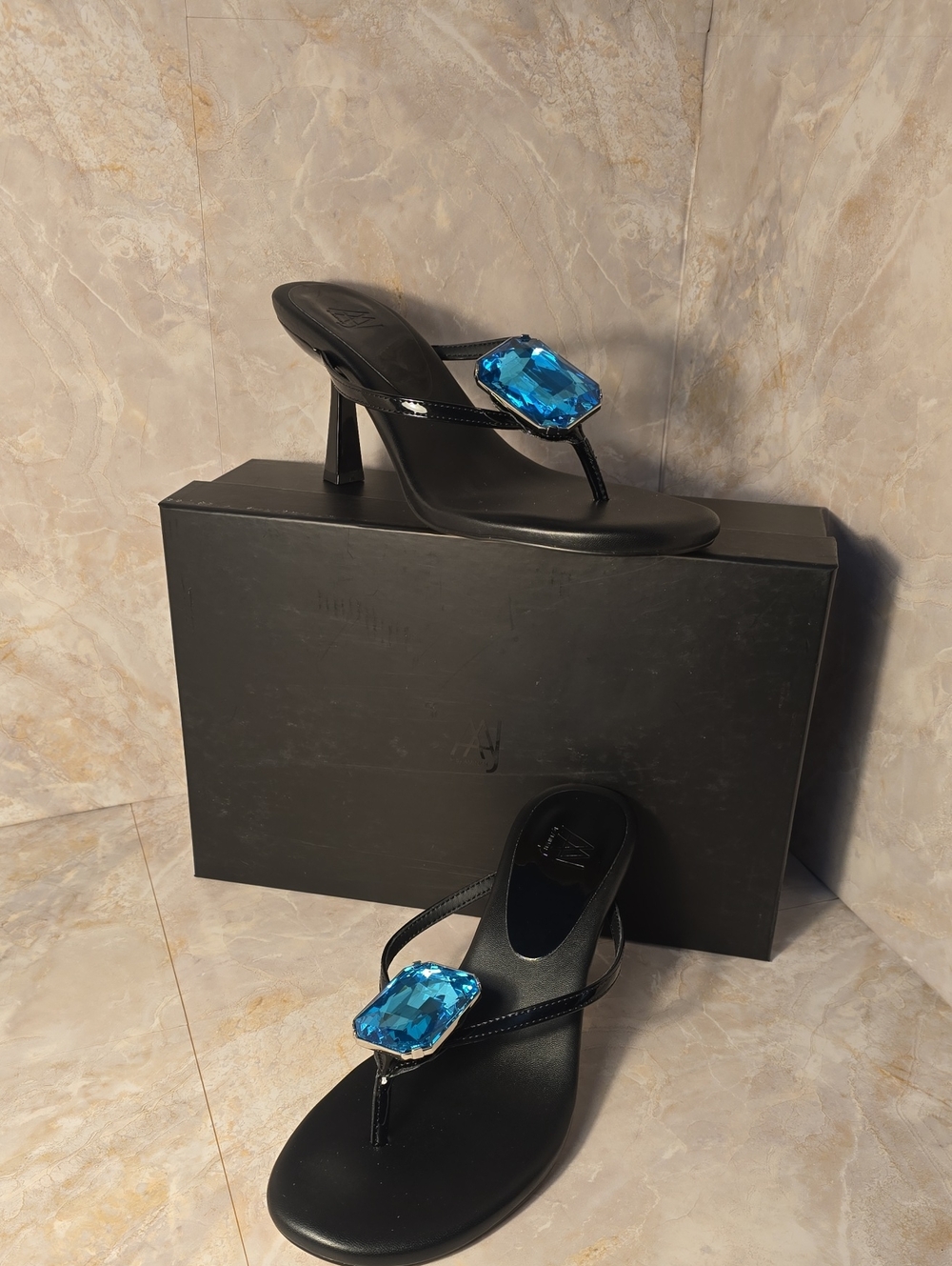 NIB AAJ by Aminah Abdul Jillil Lucinda Gem Slipper Black sz 9